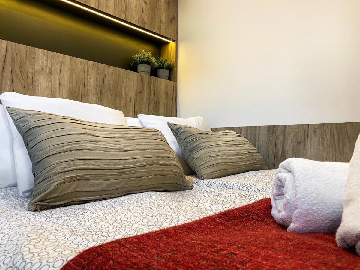 Beautiful Studio For Couples With Air Conditioning - Old Town & Main Station Kraków Exteriör bild