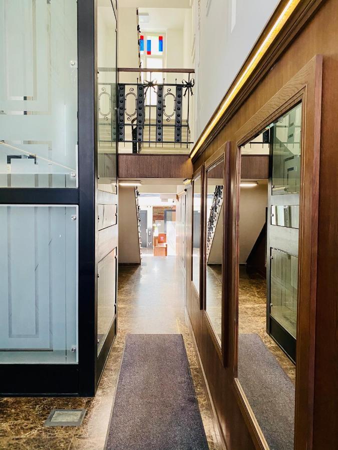 Beautiful Studio For Couples With Air Conditioning - Old Town & Main Station Kraków Exteriör bild